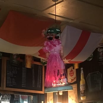 Garrick Bar - Interesting decor!!!!! - Pubs Near Me - Belfast, BFS