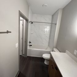 Pure & Perfect cleaning - Bathroom in a 1/1 apartment in Kissimmee.