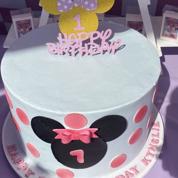 Sweeties Bakery - Bakeries Near Me - Gardena, California