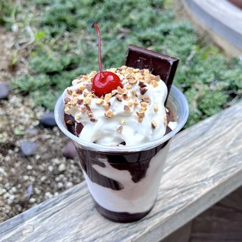 Ghirardelli Square - Nondairy vegan hot fudge sundae, so good! (instagram: jax.vegan.eats) - Shopping Centers Near Me - San Francisco, California