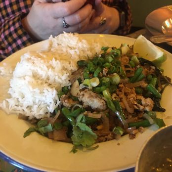 Aroi Mak Mak - Sweet basil chicken stir fry - Cocktail Bars Near Me - Redlands, California Aroi Mak Mak - Sweet basil chicken stir fry - Cocktail Bars Near Me - Redlands, California