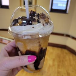 The Java Cup - Snickers frappe