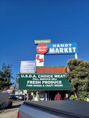 Handy Market, Choice Meats, Wine Store, Craft Beer Shop, Bottle Shop, Butcher by null