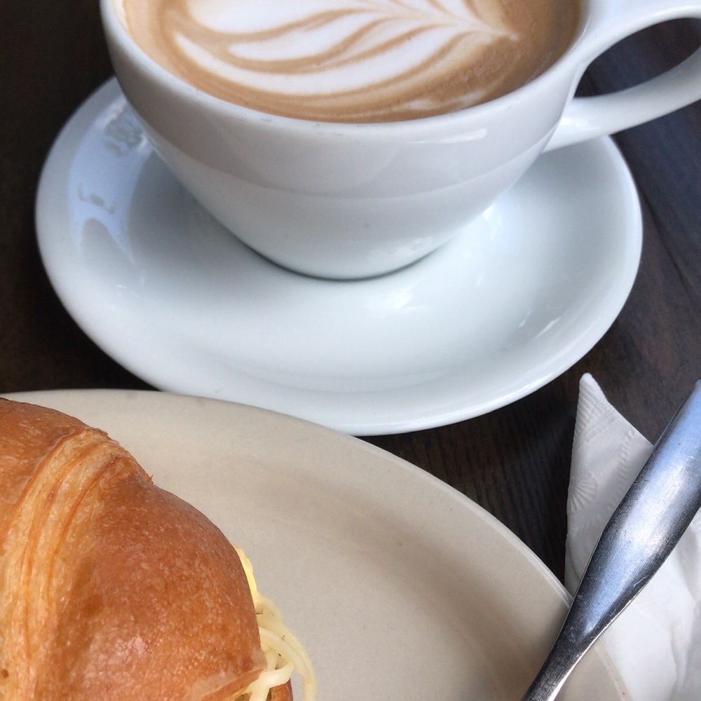 Le Coffee Shop - Breakfast & Brunch Near Me - Temecula, California Le Coffee Shop - Breakfast & Brunch Near Me - Temecula, California