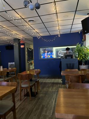 Fat Moon Restaurant & Bar by null