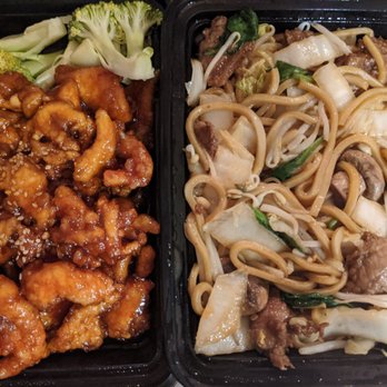 Panda Inn - Phoenix chicken and beef lo mein - Chinese Near Me - Glendale, California Panda Inn - Phoenix chicken and beef lo mein - Chinese Near Me - Glendale, California