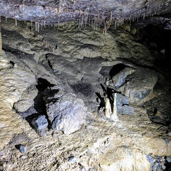 Crag Cave - sights inside Crag Cave - Public Services & Government Near Me - Castleisland, Kentucky