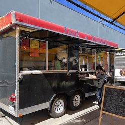 IB Rollin Smoke BBQ - Truck outside