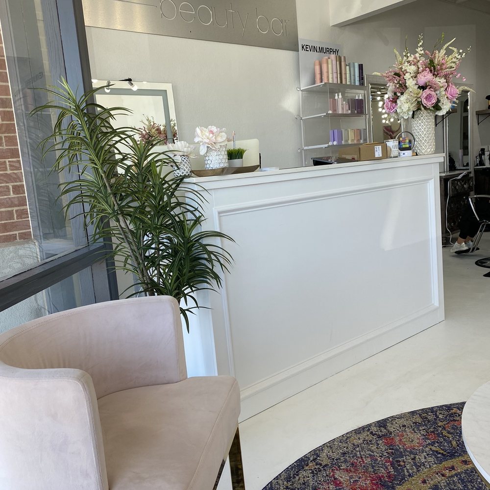 Muse Beauty Bar - Cute place - Hair Salons Near Me - Edmond, Oklahoma Muse Beauty Bar - Cute place - Hair Salons Near Me - Edmond, Oklahoma