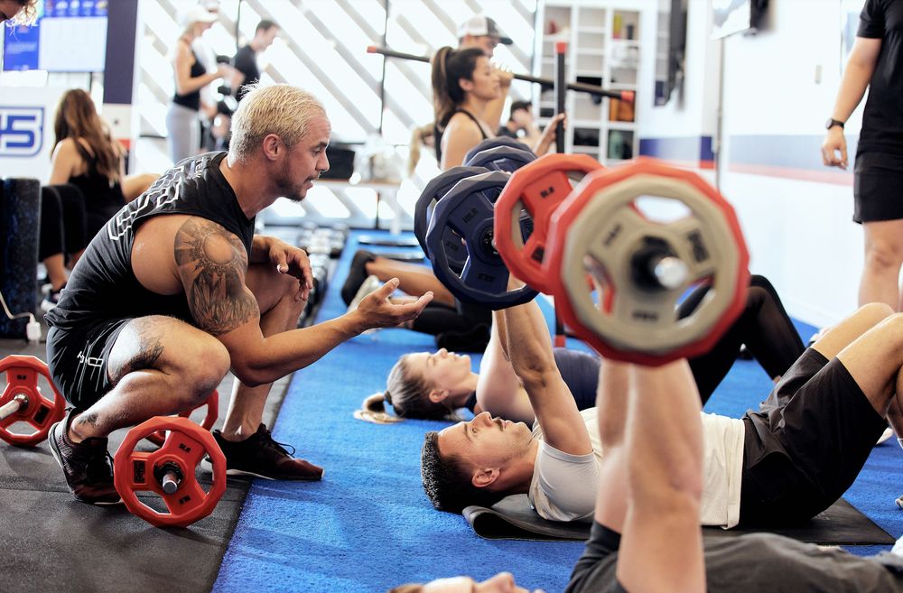 F45 Training Santan Village Logo