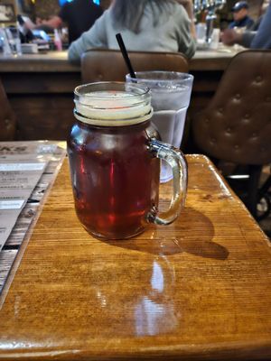 On the Rocks Bar & Grill by null