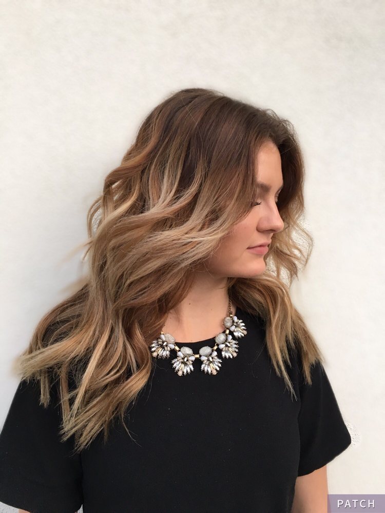 Cassandra Does Hair Logo