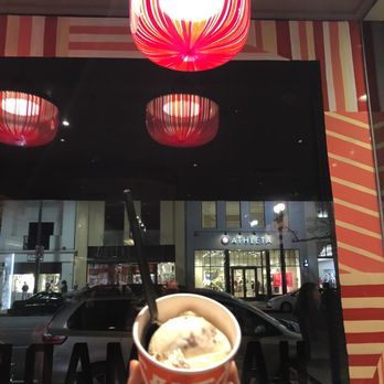 Salt & Straw - Salted malted chocolate chip cookie dough - Ice Cream & Frozen Yogurt Near Me - Pasadena, California