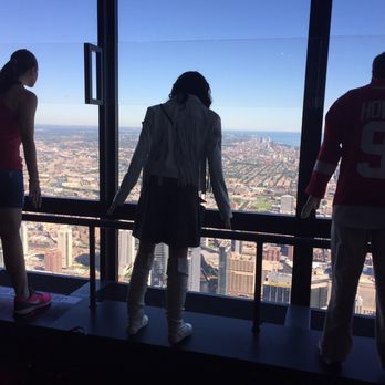 Willis Tower - Landmarks & Historical Buildings Near Me - Chicago, Illinois Willis Tower - Landmarks & Historical Buildings Near Me - Chicago, Illinois
