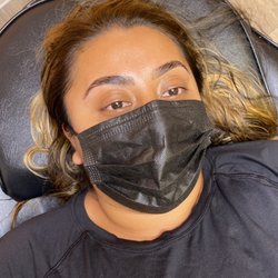 Brow lamination + wax