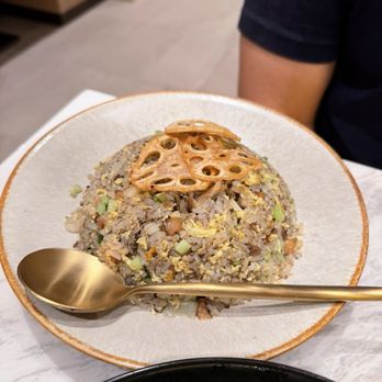 Supreme Dumplings - Truffle fried rice - Shanghainese Near Me - Honolulu, Hawaii
