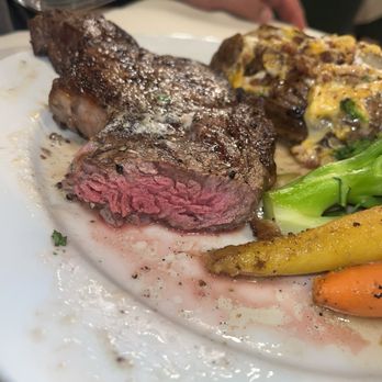 Prime Steakhouse at Harris Ranch - We asked for Medium Rare - looks good! - Steakhouses Near Me - Coalinga, California