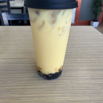 Thai Thai Restaurant - mango boba tea with black tapioca pearls - Thai Near Me - Cody, Wyoming