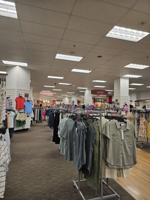 TJ MAXX - Updated February 2026 - 128 Photos & 88 Reviews - 11 N State