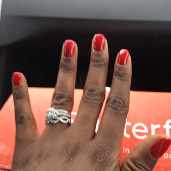 Van Nails - Beautiful holiday nails by Tram of Van Nails. - Nail Salons Near Me - Aventura, Florida Van Nails - Beautiful holiday nails by Tram of Van Nails. - Nail Salons Near Me - Aventura, Florida