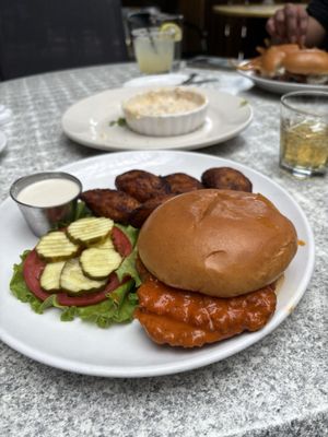 Treehouse Restaurant and Pub by null