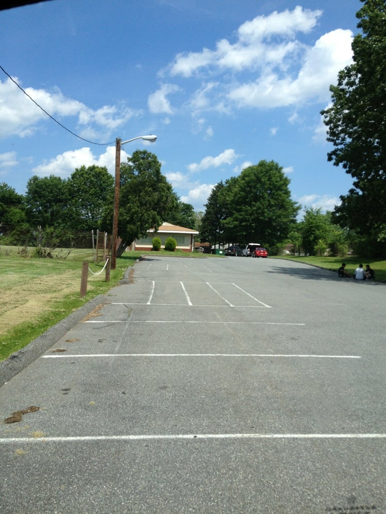 BROOKSIDE COMMUNITY Updated August 2024 900 Marrows Rd, Newark