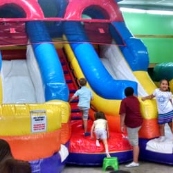 Wilders World 4Kids - New bouncy slides.