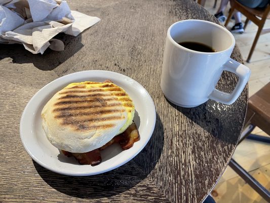 Black Cap Coffee & Bakery - espresso, lattes, sandwiches, pastries by null
