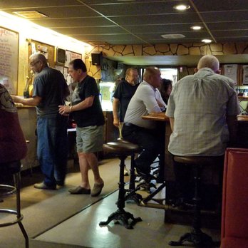 Elks Lodge No 2098 Sunland Tujunga - Social Clubs Near Me - Tujunga, California