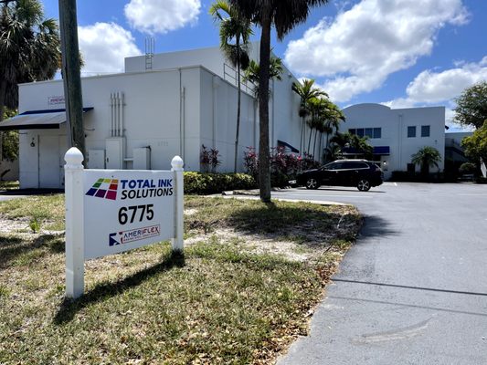 Total Ink Solutions LLC office