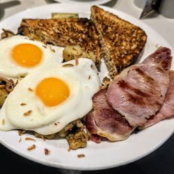 Moose Coffee - Mighty Moose Breakfast at Moose Coffee Manchester Piccadilly