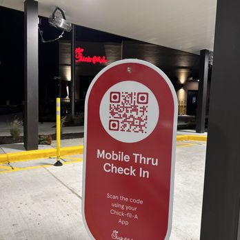 Chick-fil-A - Dedicated Mobile Thru lane - Fast Food Near Me - Lafayette, Indiana