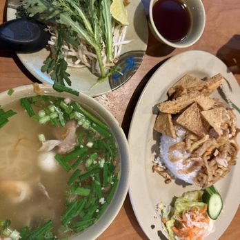 Com Tam Thuan Kieu - Vietnamese Near Me - Mesa, Arizona Com Tam Thuan Kieu - Vietnamese Near Me - Mesa, Arizona