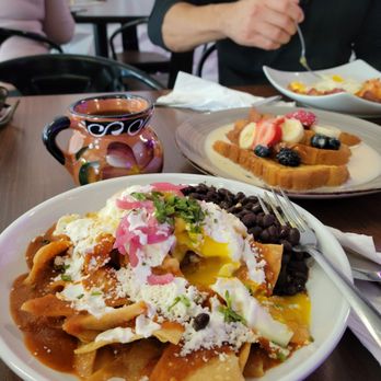 Con Huevos - Breakfast & Brunch Near Me - Hawthorne, California Con Huevos - Breakfast & Brunch Near Me - Hawthorne, California