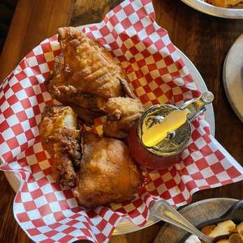 The Eagle Charlotte - 1/2 Fried chicken w/ hot honey served on side- slightly sweet flavor to chicken batter-moist, good - Southern Near Me - Charlotte, North Carolina The Eagle Charlotte - 1/2 Fried chicken w/ hot honey served on side- slightly sweet flavor to chicken batter-moist, good - Southern Near Me - Charlotte, North Carolina