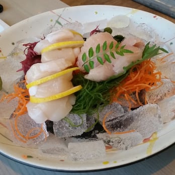 Miku - Sashimi platter - Japanese Near Me - Vancouver, British Columbia