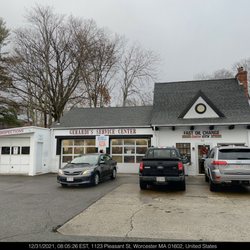 Gerardi's Service Center - Outside