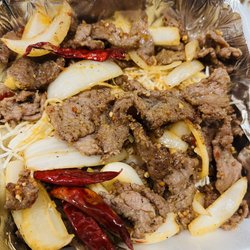 Chan Pheng's Mandarin Cuisine - Mongolian Beef. It looks spicy, it is not. It's pretty bland.