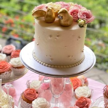 A Cake Life - Close up of the cake. - Bakeries Near Me - Honolulu, Hawaii A Cake Life - Close up of the cake. - Bakeries Near Me - Honolulu, Hawaii