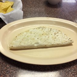 Las Palmas Taqueria - Overpriced quesadilla