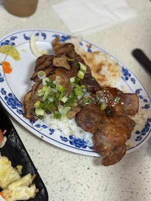 Cơm Tấm Thuận Kiều by null