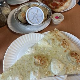 White pizza White pizza