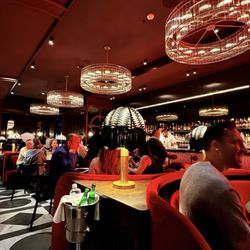 Mimi Chinese - Interior