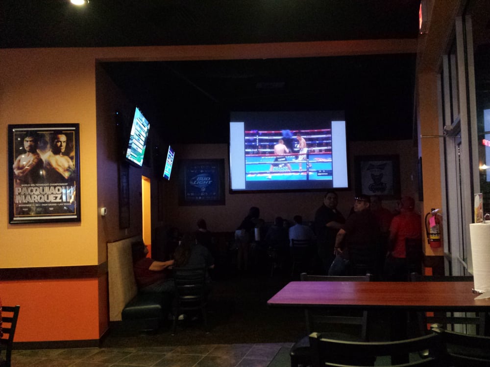 HOT CHICKS WING HOUSE CLOSED 1327 Dieter, El Paso, TX Yelp