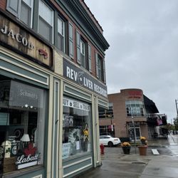 Revolver Records - North Buffalo