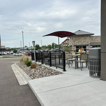 Dairy Queen - Patio - Ice Cream & Frozen Yogurt Near Me - Lake Elmo, Minnesota