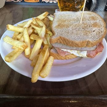 The Embassy Public House - Irish breakfast sandwich on wheat - Sports Bars Near Me - Chicago, Illinois The Embassy Public House - Irish breakfast sandwich on wheat - Sports Bars Near Me - Chicago, Illinois