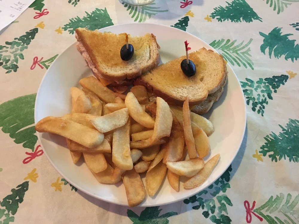 MARINERS CAFE 40 Photos & 87 Reviews Cafes 609 W Washington St