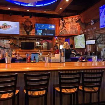 Texas Roadhouse - Bar area at Texas Roadhouse - Steakhouses Near Me - Garland, Texas Texas Roadhouse - Bar area at Texas Roadhouse - Steakhouses Near Me - Garland, Texas