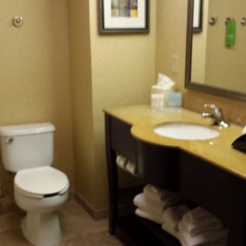 Hampton Inn & Suites Clermont - Room 205 - Hotels Near Me - Clermont, Florida